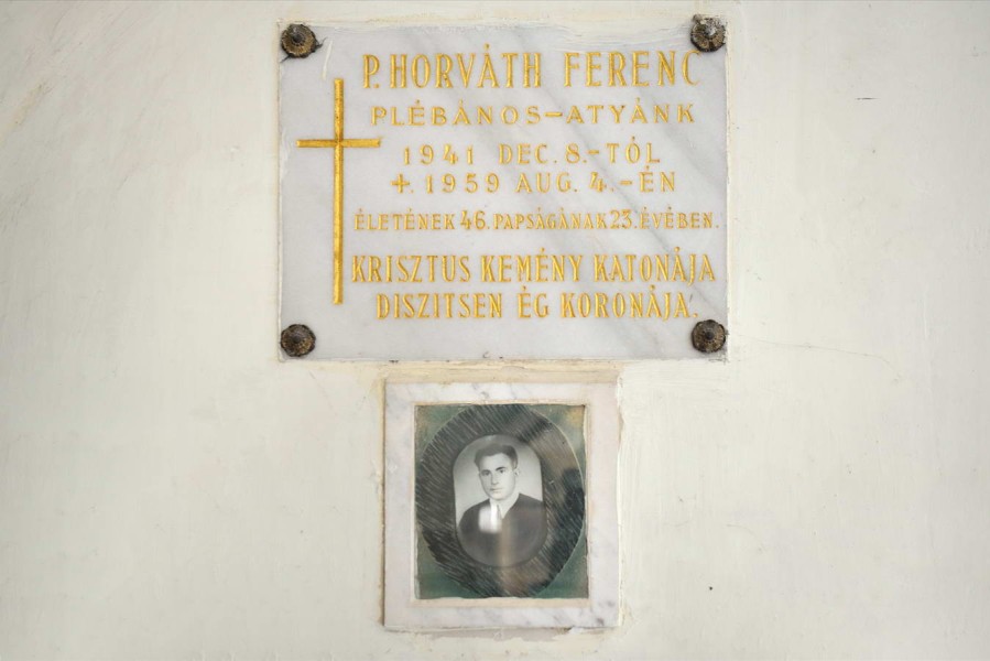 Templom - előtér